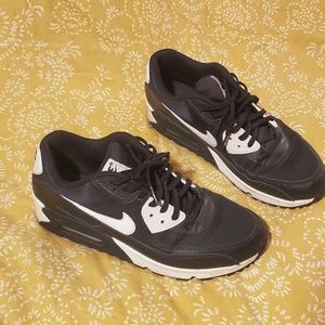 Nike Airmax 90 Essential